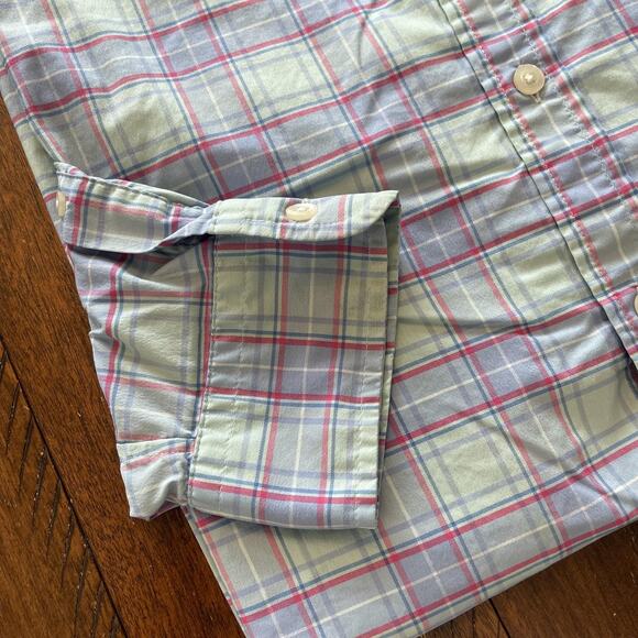 Vineyard Vines Shirt Mens XL Green Blue Red Plaid OTG Performance brrr Cooling - Picture 3 of 10